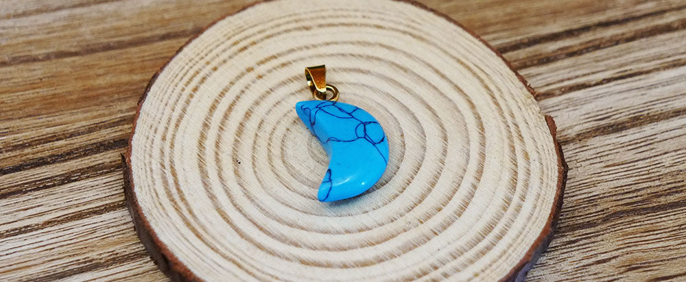 OFFRE LIMITÉE : 1 Pierre naturelle OU 1 Charm OFFERT
