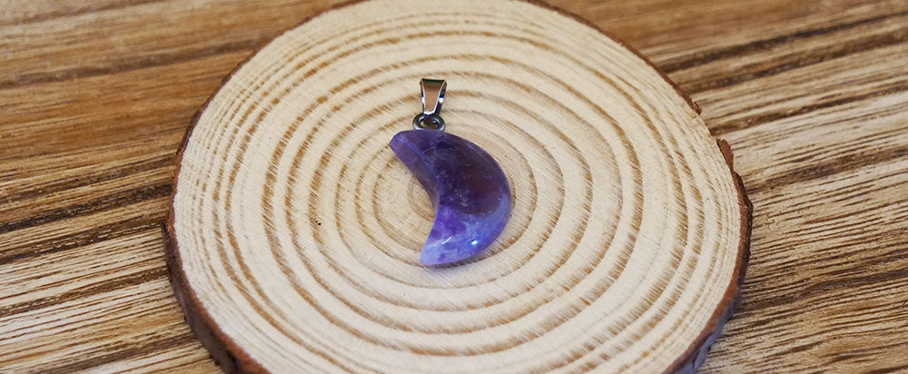 OFFRE LIMITÉE : 1 Pierre naturelle OU 1 Charm OFFERT