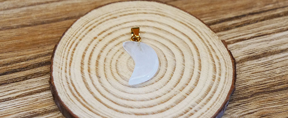 OFFRE LIMITÉE : 1 Pierre naturelle OU 1 Charm OFFERT