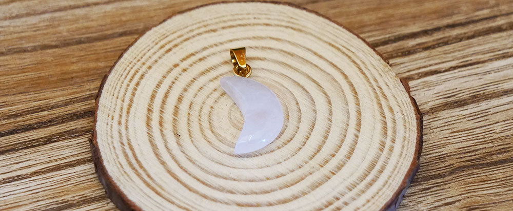 OFFRE LIMITÉE : 1 Pierre naturelle OU 1 Charm OFFERT